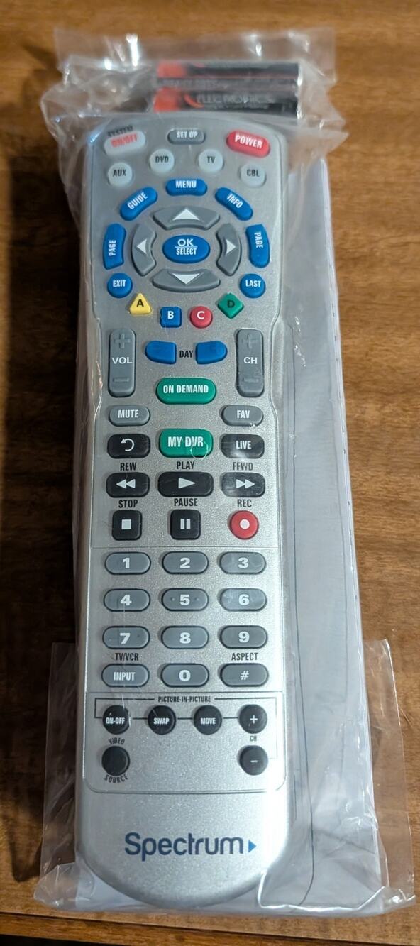 🏖️NWT Spectrum Universal Remote